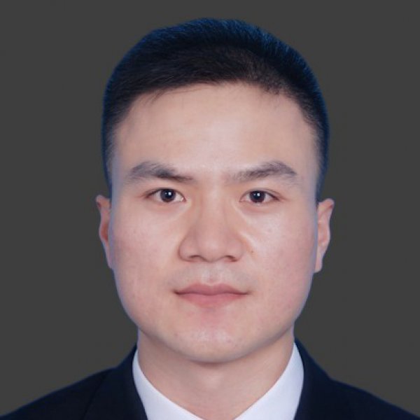 王自豪律师