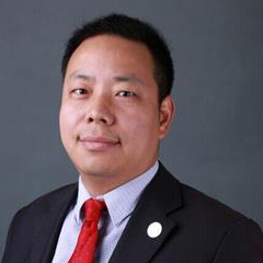 彭心辉律师